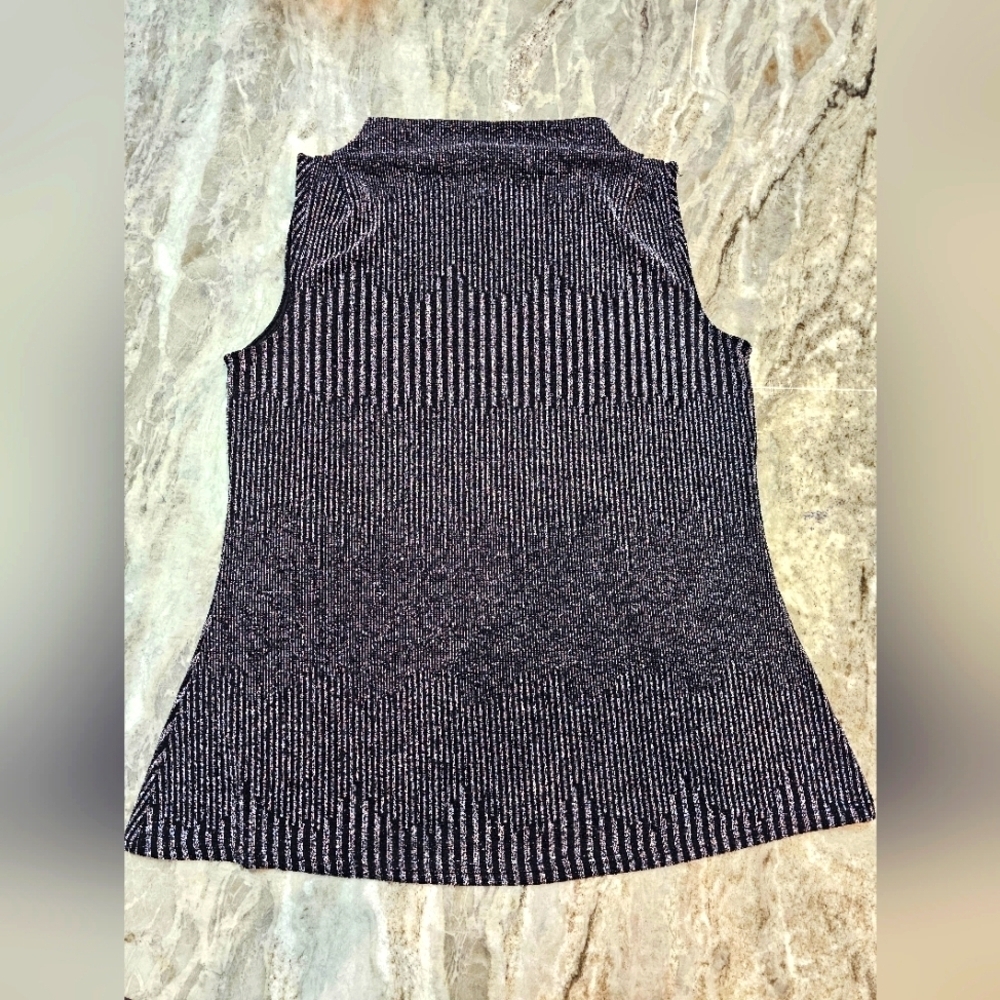 Lane Bryant Black Metallic Mock Neck Sleeveless Top Women’s 14/16 Plus Size